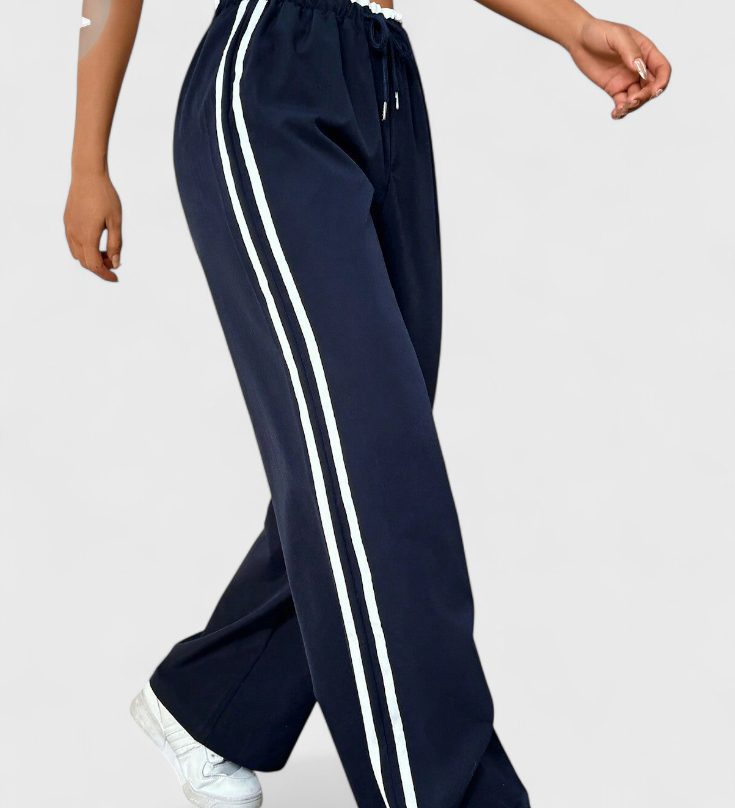 ALANYS | Pantalón Deportivo de Pierna Ancha con Detalle Lateral