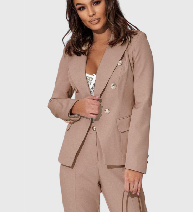 CONCHA | Conjunto Chic de Blazer y Pantalones